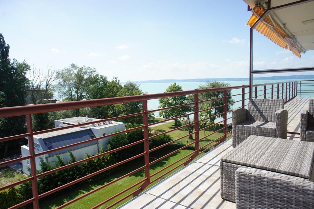 Panorama Beach Apartmanok ชิโอฟก ภายนอก รูปภาพ